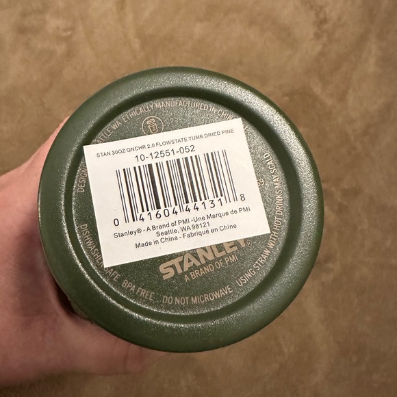 Stanley Dried Pine 30oz - Picture 5 of 5